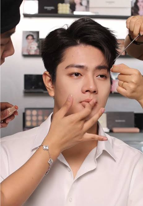 Groom Makeup
